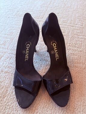 CHANEL Black Patent Leather Open-Toe D'Orsay Pumps